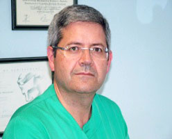 Dr. Raúl Ación Mallo